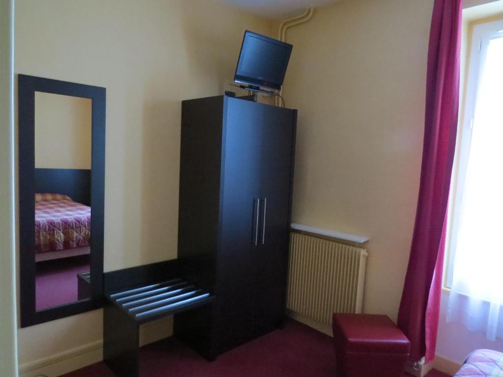 Hotel De Cleves Nevers Szoba fotó