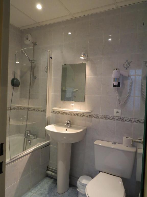 Hotel De Cleves Nevers Szoba fotó