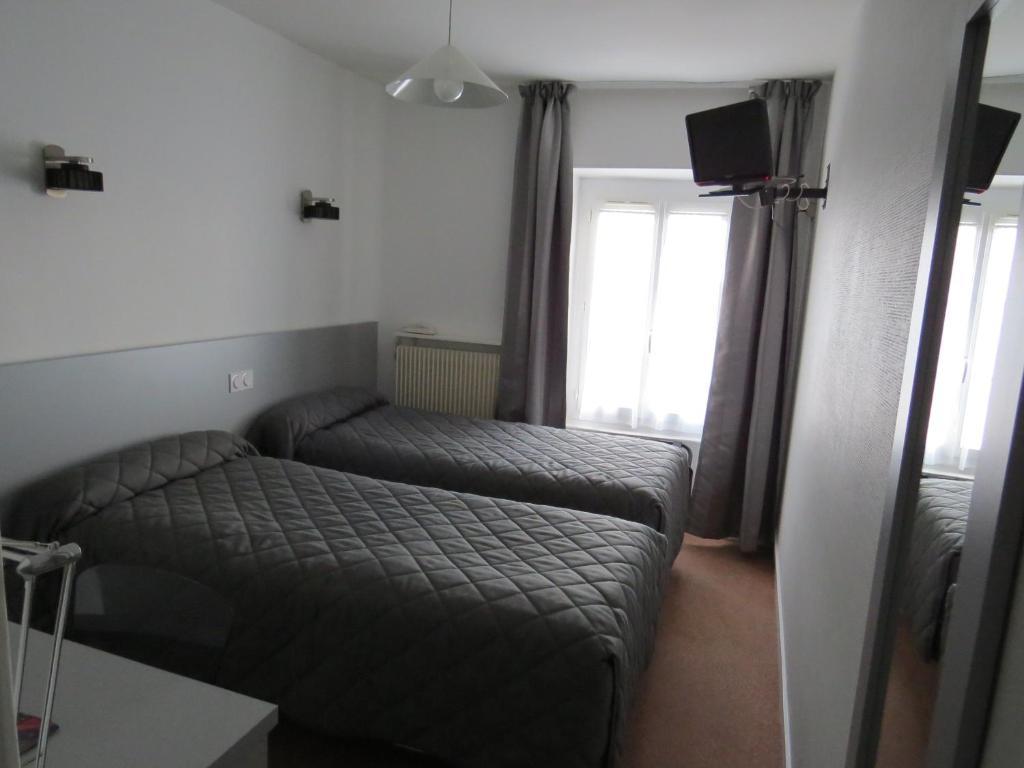 Hotel De Cleves Nevers Szoba fotó